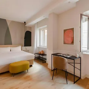 Sonder By Marriott Bonvoy Antinoo Piazza Del Parlamento Roma