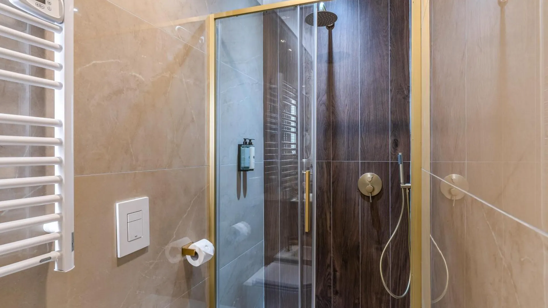 *** Affittacamere Hotel Goldoni 47 Roma Italia